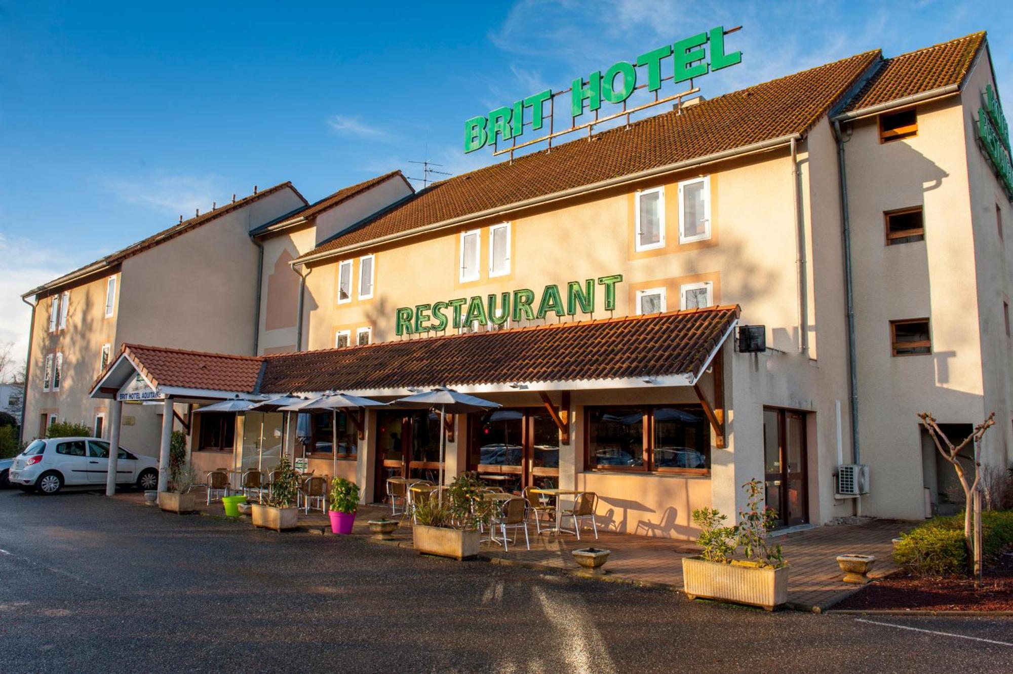 Brit Hotel Agen - L'Aquitaine Le Passage  Buitenkant foto